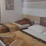 Dobrila Affittacamere 3*