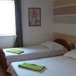 Affittacamere Dobrila 3*